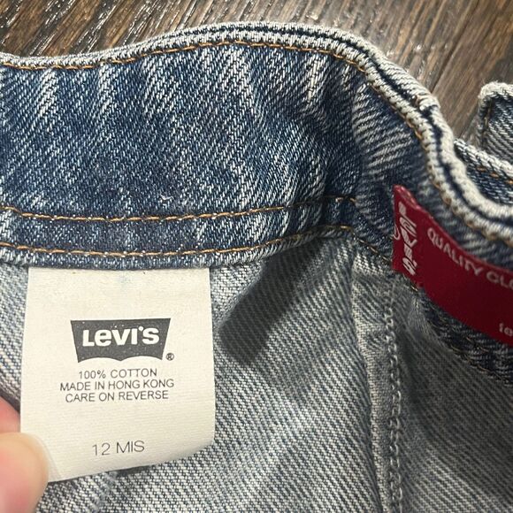 Levis Jeans Womens 12 Blue Buckle Back Cropped High Rise Denim 32x24 Y2K Batwing - Picture 4 of 9